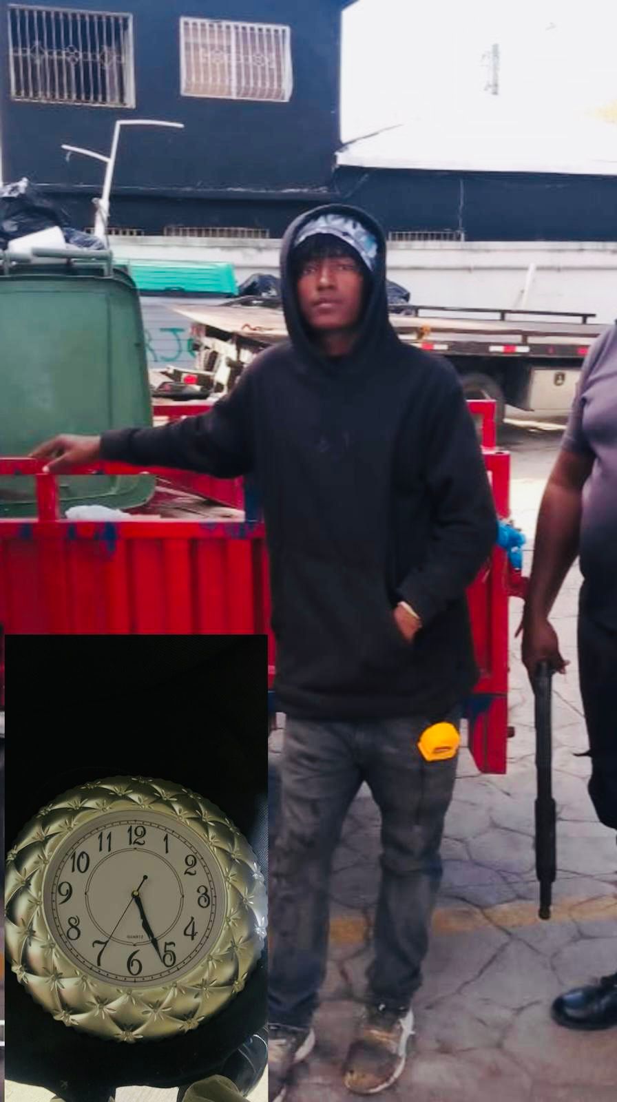 ¡Lo agarraron “cargao”! 🚨